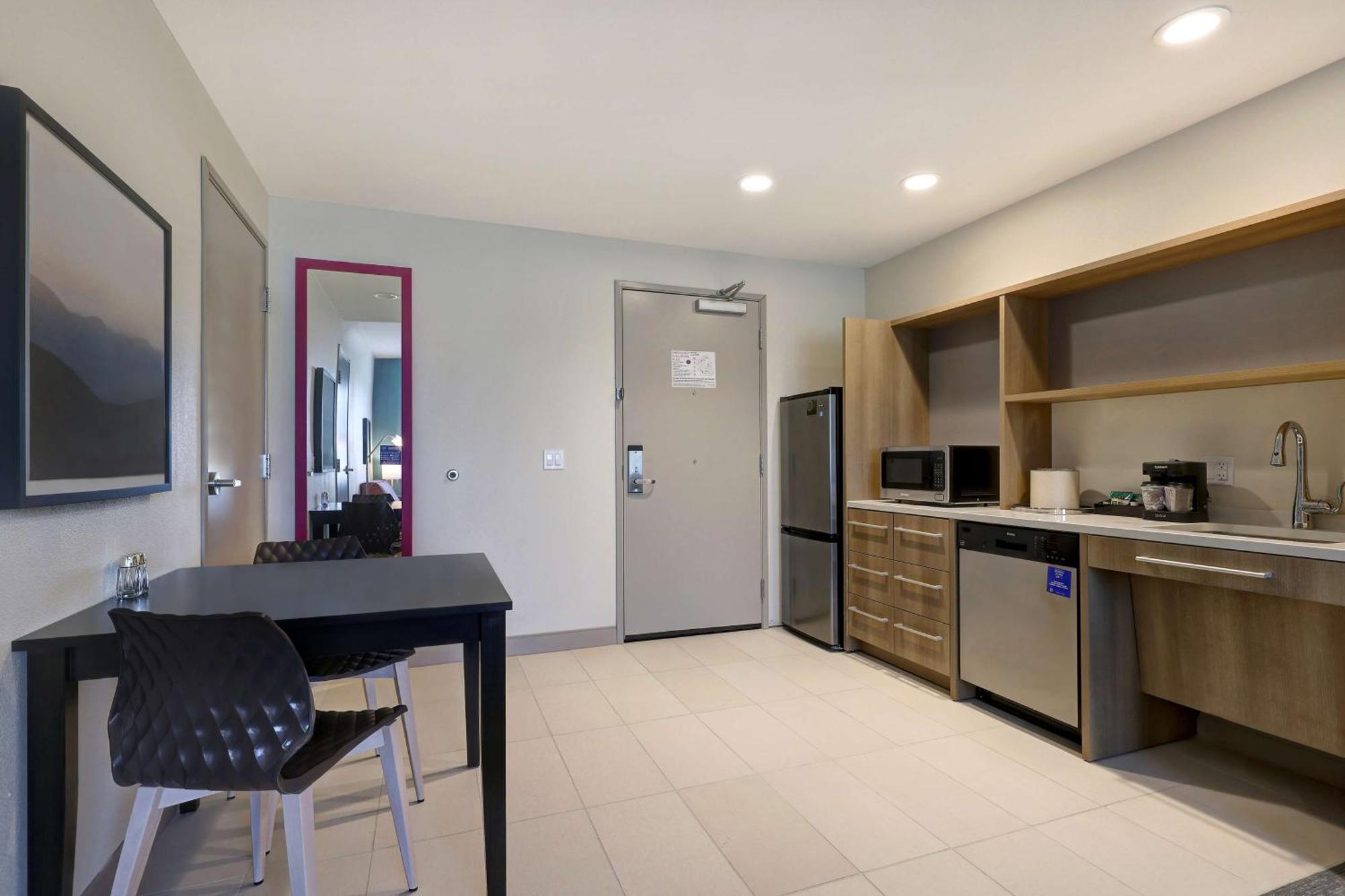 Home2 Suites By Hilton Turlock, Ca Екстер'єр фото