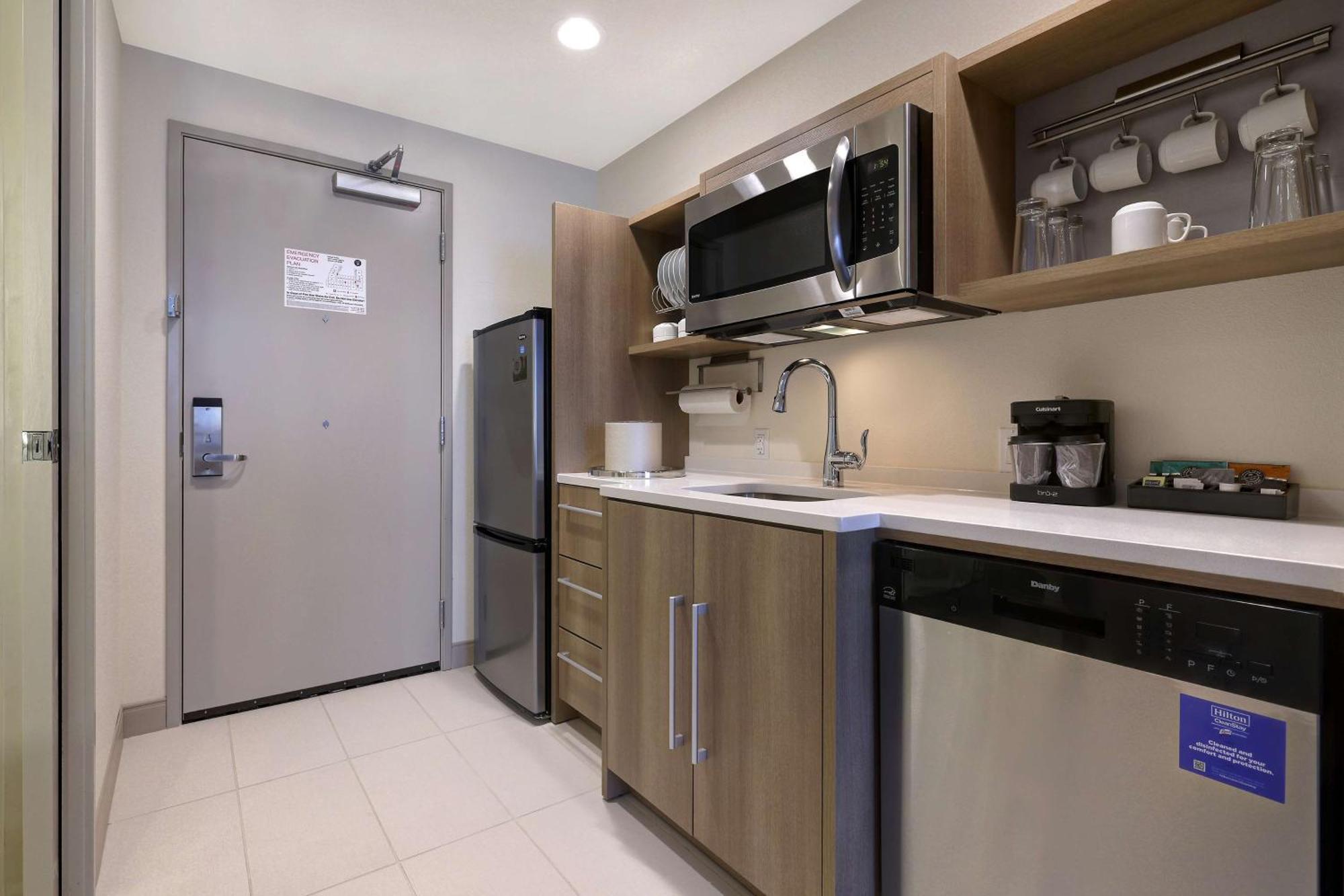 Home2 Suites By Hilton Turlock, Ca Екстер'єр фото