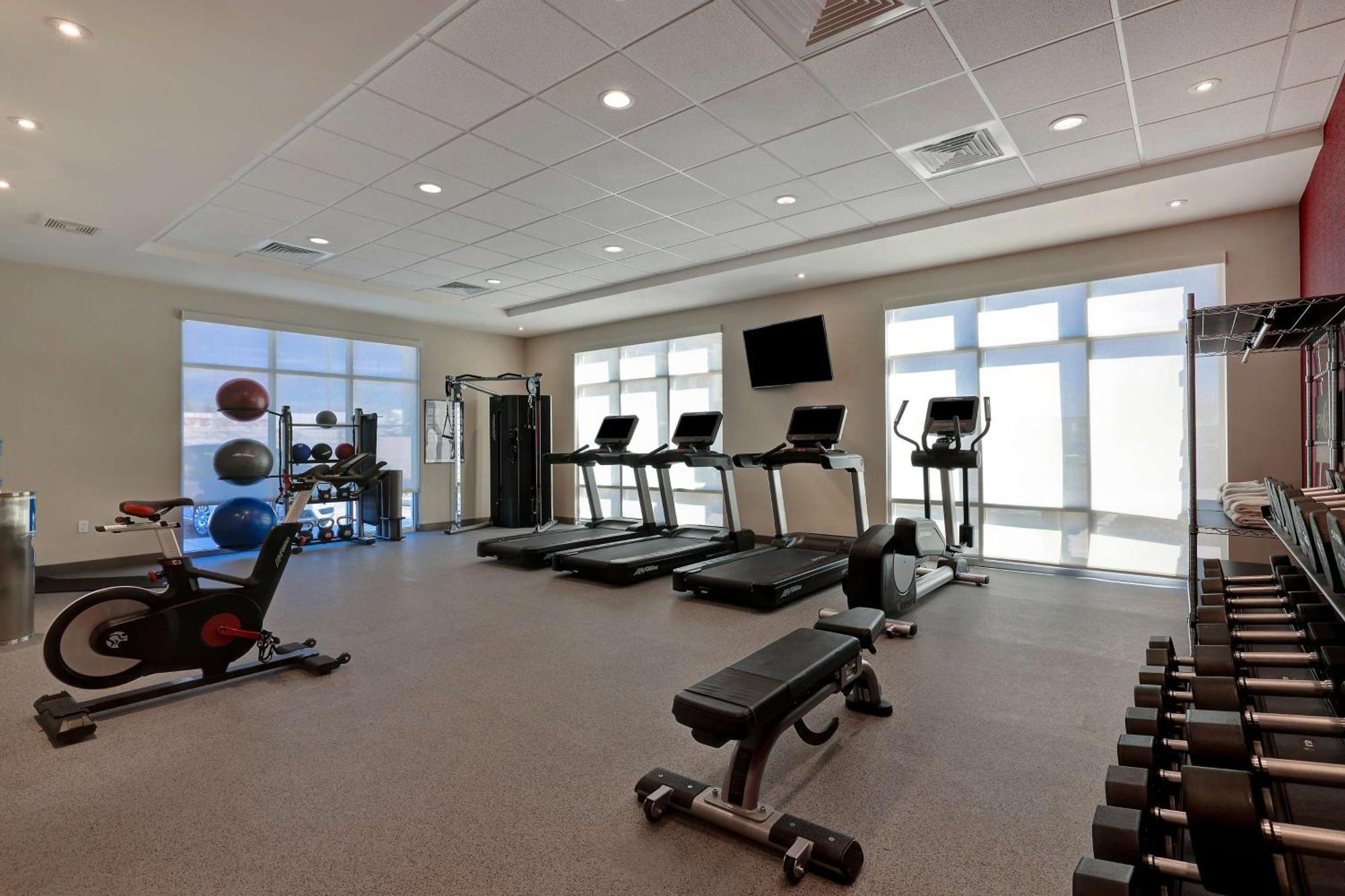 Home2 Suites By Hilton Turlock, Ca Екстер'єр фото